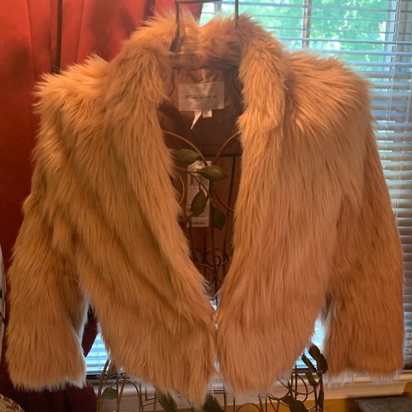 NWT BCBGEBERATION WOMEN FAUX FUR JACKET - Picture 1 of 6
